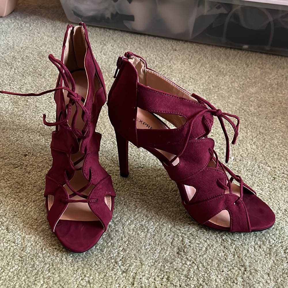 Express maroon 4 inch lace up pencil heels with short zip in back